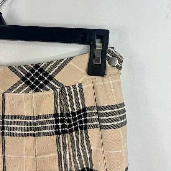 Divided H&M Size 2 Tan Black Pleated School Girl Mini Skirt M12 - Picture 2 of 6